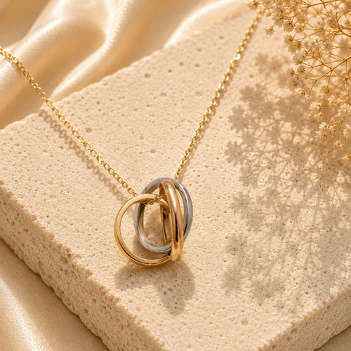 Cartier Κολιέ Trinity με Τρεις Κρίκους